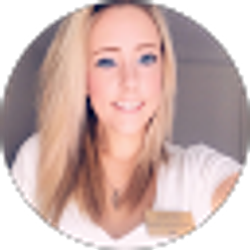 Profile photo of Katie Smith