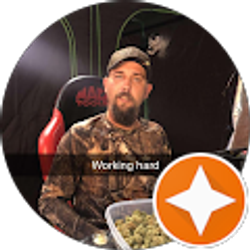 Profile photo of Lester Nichols