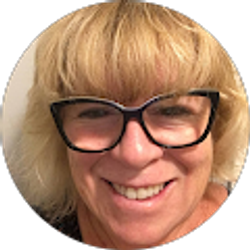 Profile photo of Robin Taub Comer