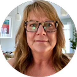 Profile photo of Sheila Gillam