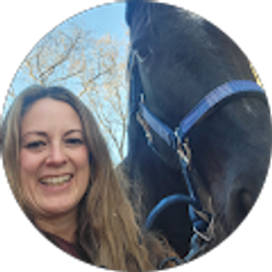 Profile photo of Stephanie Stark