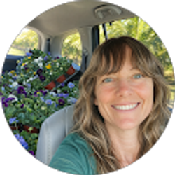 Profile photo of Michelle Finley