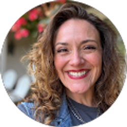 Profile photo of Anne Hollis