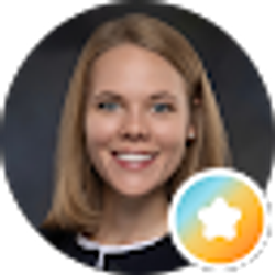 Profile photo of Zoe Hatzenbiler