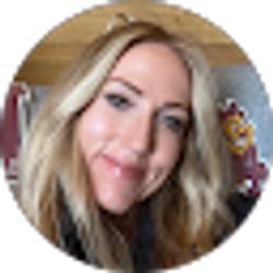 Profile photo of Jen Peterson