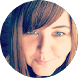 Profile photo of Rachel Cluna