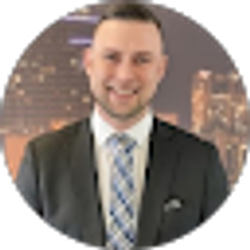 Profile photo of Riley Hebl