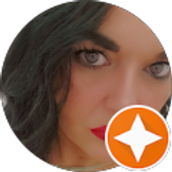 Profile photo of Leigh S (La Unica Lia)