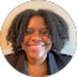 Profile photo of Fiona Domfang