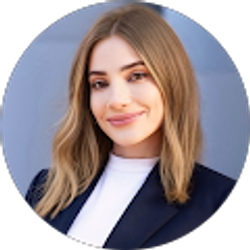 Profile photo of Kelly Sagaser