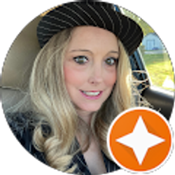 Profile photo of Janelle Studer