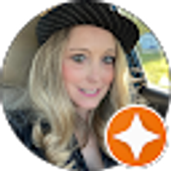 Profile photo of Janelle Studer