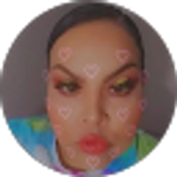 Profile photo of ·Lore· C