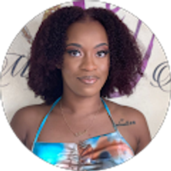 Profile photo of Naomi Charles