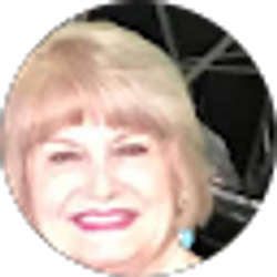 Profile photo of Jackie Harlow