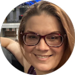Profile photo of holly sharp