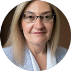 Profile photo of Amanda Newton