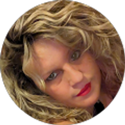 Profile photo of Erica McNamee