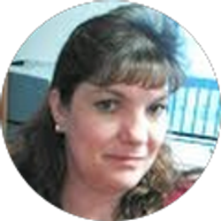 Profile photo of Tina Snyder