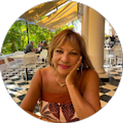 Profile photo of Nena Morris