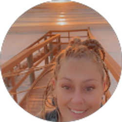Profile photo of Elizabeth Lambert