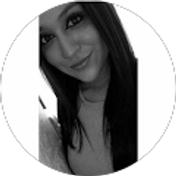 Profile photo of Lesley Hernandez