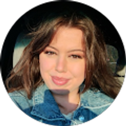 Profile photo of Kaitlyn Filer