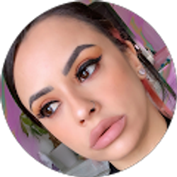 Profile photo of Livia Blossom