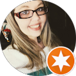 Profile photo of Stephanie Carr