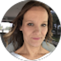 Profile photo of Mônica Cuvardic