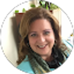 Profile photo of Julie Mroziak