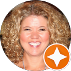 Profile photo of Jackie Vandusen