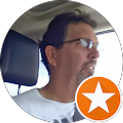 Profile photo of Kelly Hunter