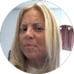 Profile photo of Deborah Murawski