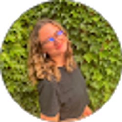 Profile photo of annika McMillen