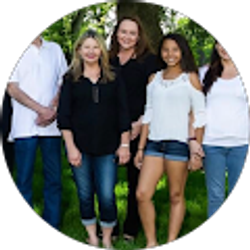 Profile photo of Melissa Lambert