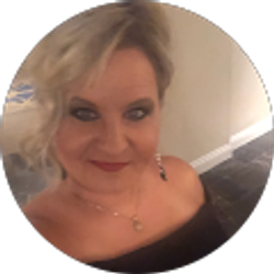 Profile photo of Johnna Lutes