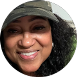 Profile photo of Sandra Rawlins