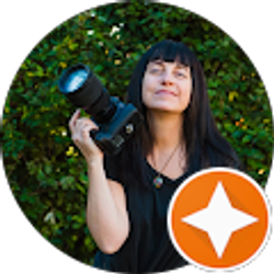 Profile photo of Bang Images Jennifer Alsabrook-Turner