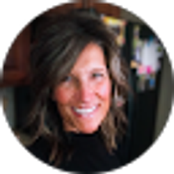 Profile photo of Janet McMahan
