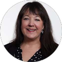 Profile photo of Dee Barrett