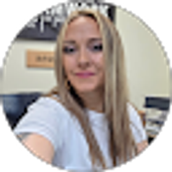 Profile photo of Sandra Rowland