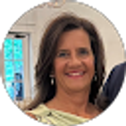 Profile photo of Rachelle Mays