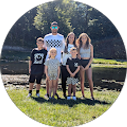 Profile photo of Amanda Crosby