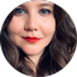 Profile photo of Sara Lamog