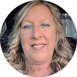 Profile photo of christi rosen