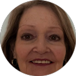 Profile photo of Peri Dragoo