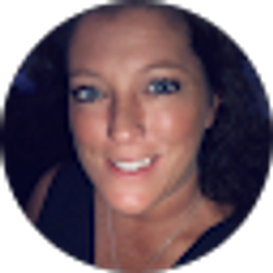 Profile photo of Shanna Hall