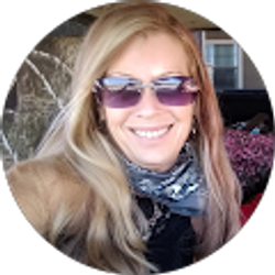 Profile photo of Paula Saunders