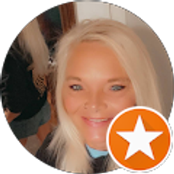 Profile photo of Anjie Fox